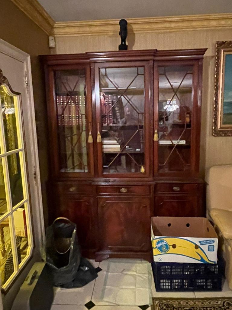 Armoire vitrine en bois de merisier, Maison & Meubles, Armoires | Vitrines, 200 cm ou plus, Avec tablette(s), Enlèvement, Utilisé