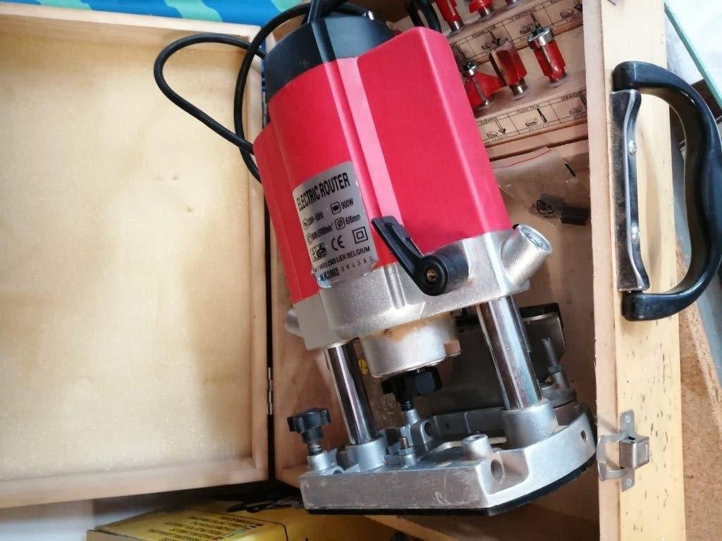 défonceuse, Bricolage & Construction, Outillage | Fraiseuses, Électrique, Star tools, Enlèvement, Utilisé