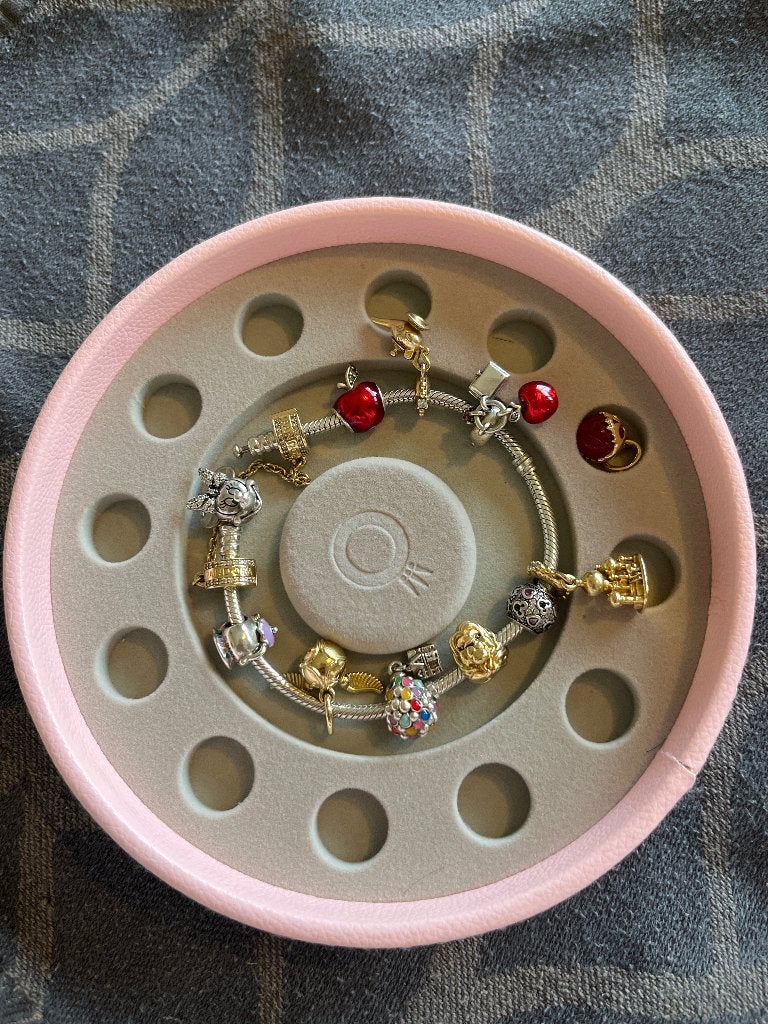 Pandora Disney armband met Disney Charms, Avec bracelets à breloques ou perles, Or, Comme neuf, Or