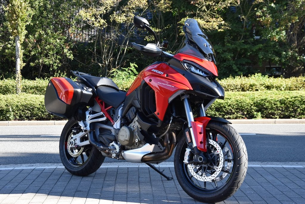 DUCATI - MULTISTRADA  V4 S - PRACHTSTAAT, Motoren, Handvatverwarming, 4 cilinders, Motorrijbewijs A, Meer dan 35 kW