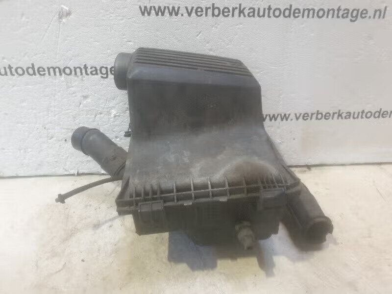 LUCHTFILTERHUIS Golf III Cabrio (1E) (1e0-129-607), Berliner Ring 2 38440 Wolfsburg, DE, Enlèvement ou Envoi, Volkswagen, Volkswagen AG