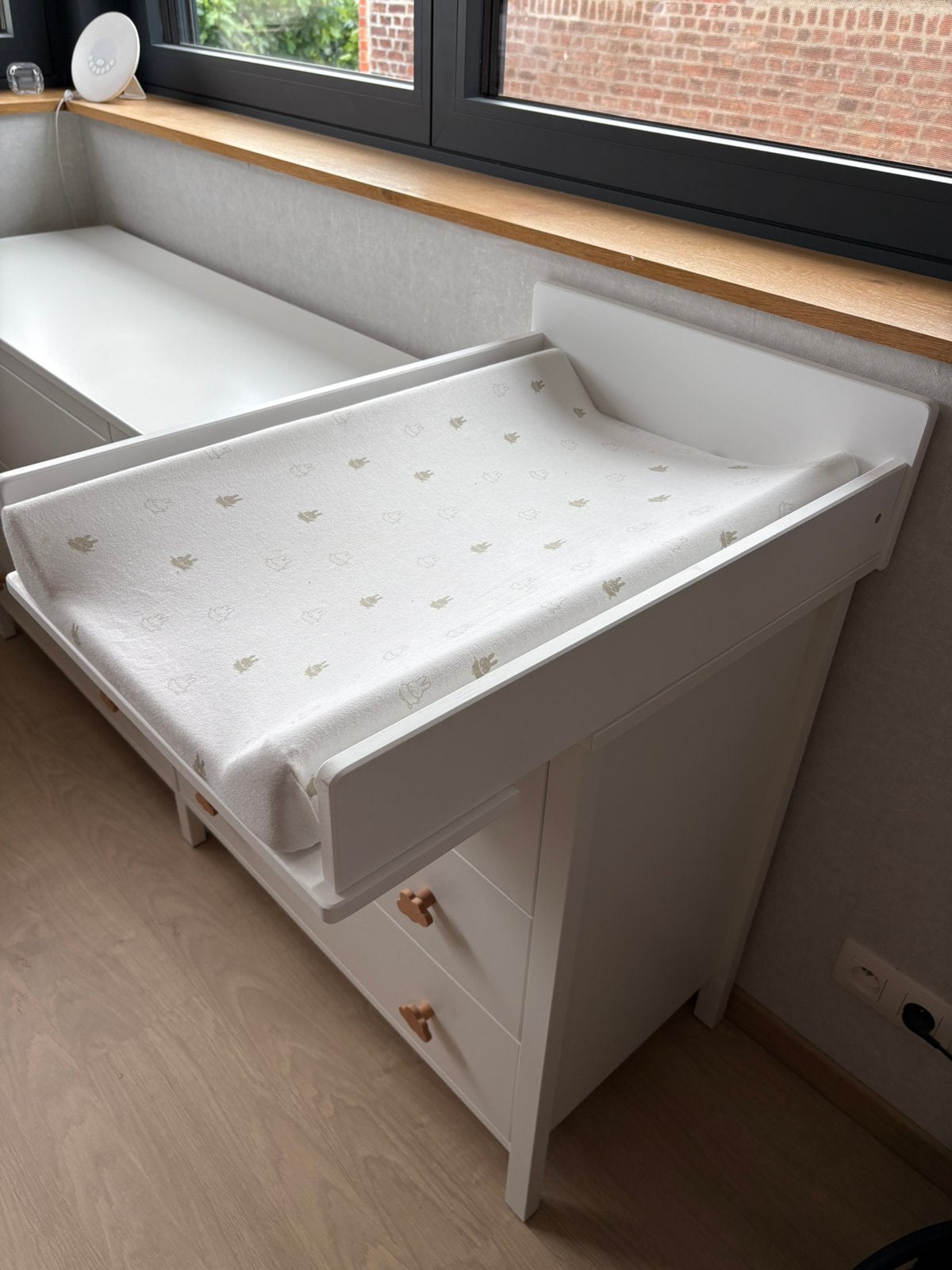 Commode blanche ikea avec plan à langer, Minder dan 75 cm, Zo goed als nieuw, Commode, Ophalen