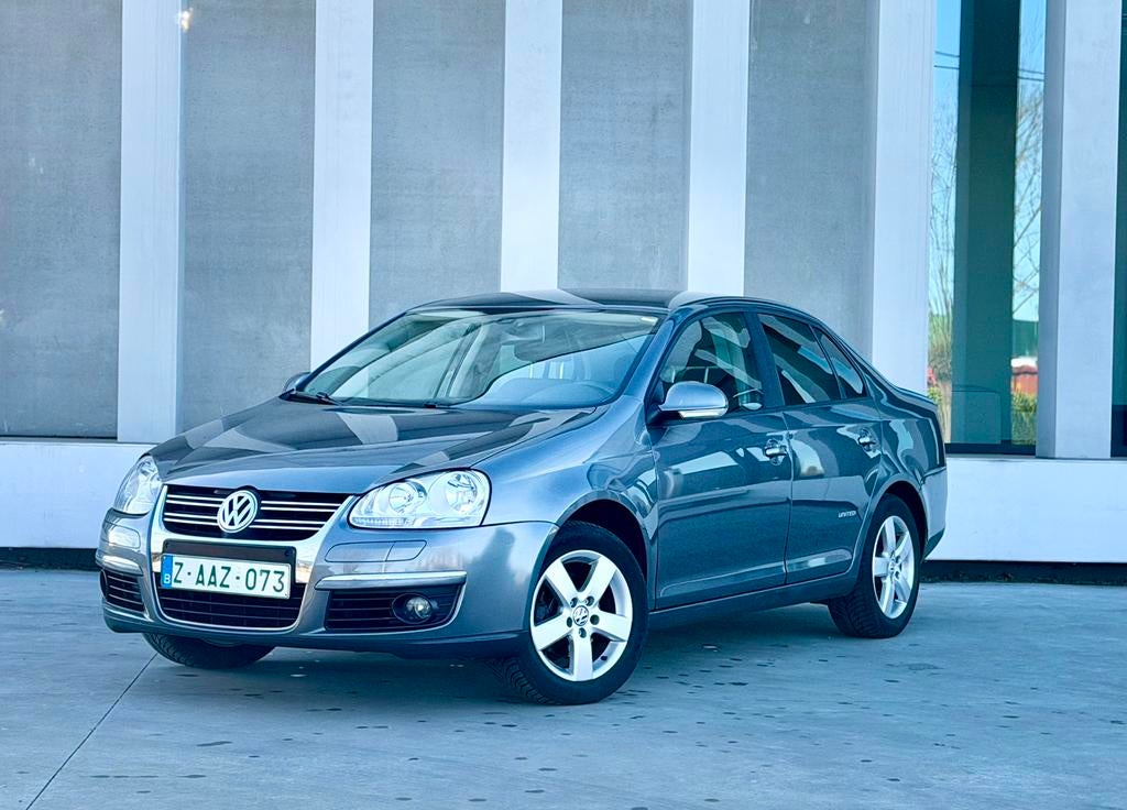Volkswagen jetta 1.6 FSI Benzine-2008-150000km met keuring, Auto's, Bedrijf, Berline, Euro 4, Jetta