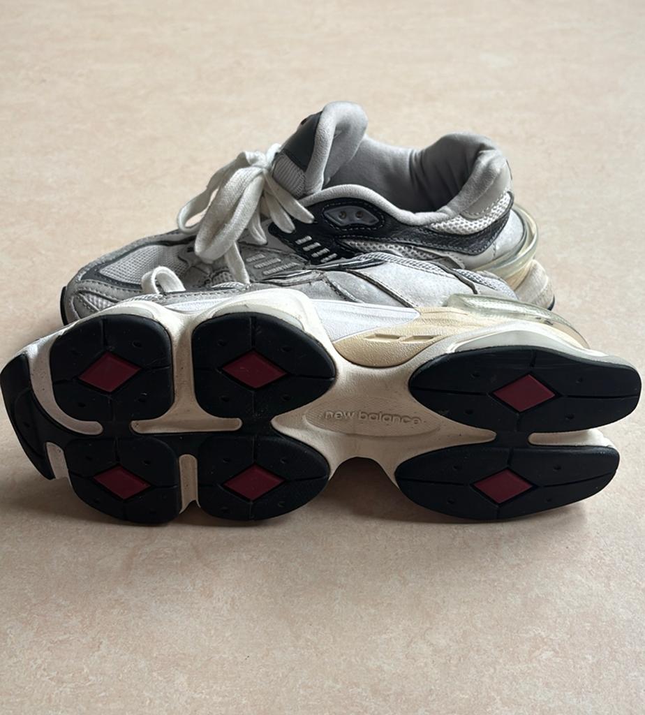New Balance, Enlèvement, Comme neuf