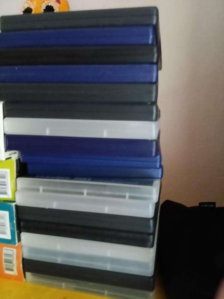 Gratis dvd doosjes 12 mm ongeveer 2000 tal of meer afhalen, Enlèvement