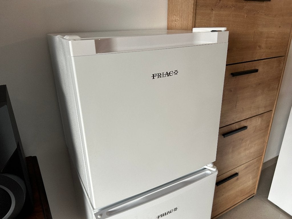 Mini réfrigérateur 46L - Friac BKK57, Elektronische apparatuur, Ophalen, Gebruikt, Minder dan 85 cm, Minder dan 75 liter