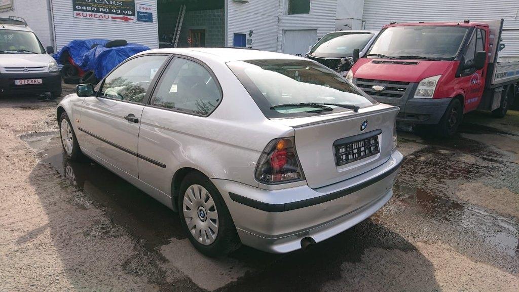 BMW 316ti essence 2001 87000km bt auto clim GARANTIE, Autos, Argent ou Gris, Achat, Entreprise, Carnet d'entretien