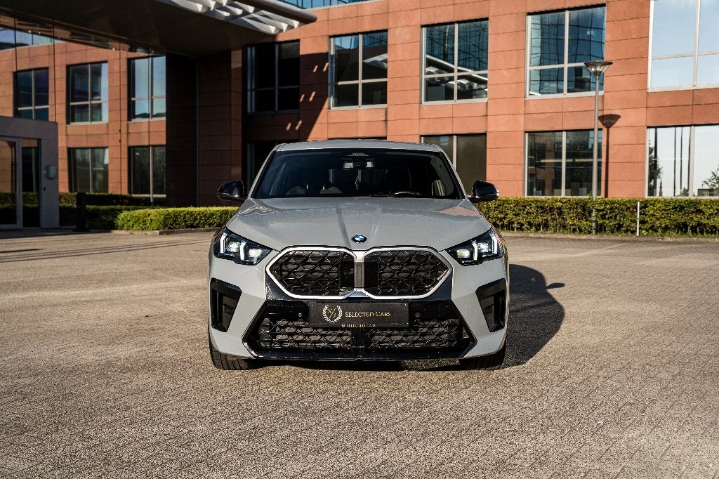 BMW X2 PACK M*LED*ALCANTARA/LEER*BROOKLYN GRAU*SHADOW LINE, Auto's, 1998 cc, X2, Alcantara, Bedrijf