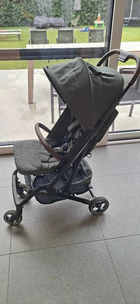 Plooibuggy Qute Q-compact, Kinderen en Baby's, Ophalen, Gebruikt, Overige merken, Verstelbare rugleuning