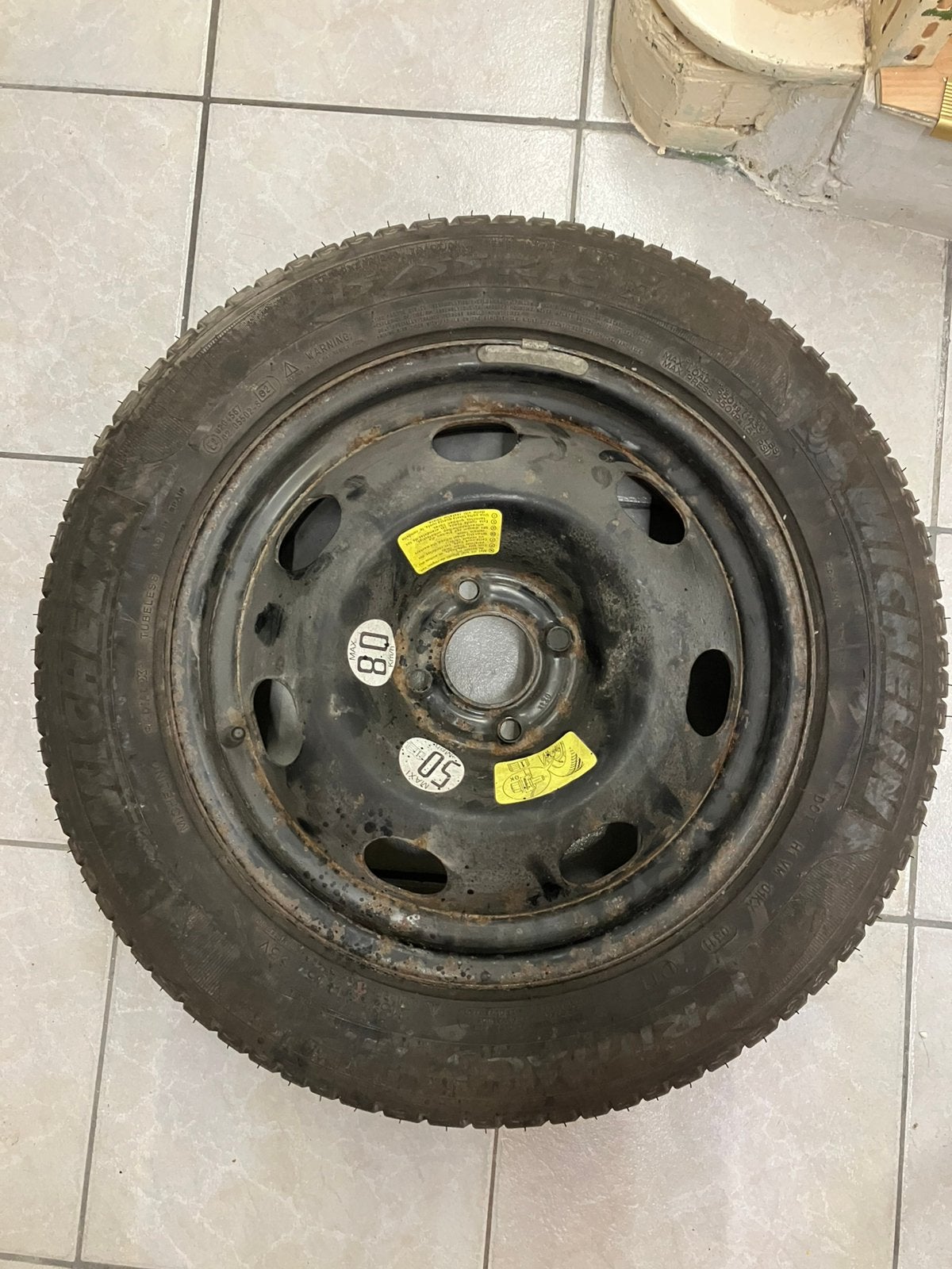Roue de secours C4 Picasso, Ophalen