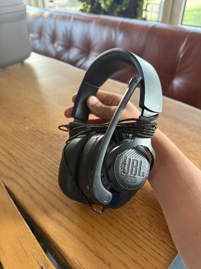 JBL gaming headset – goede staat – met kabel, Computers en Software, Headsets, JBL, Ophalen of Verzenden, Zo goed als nieuw, Over-ear