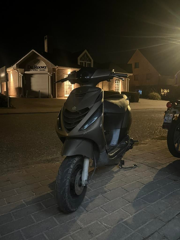 Piaggio zip, Ophalen, Zo goed als nieuw, Zip