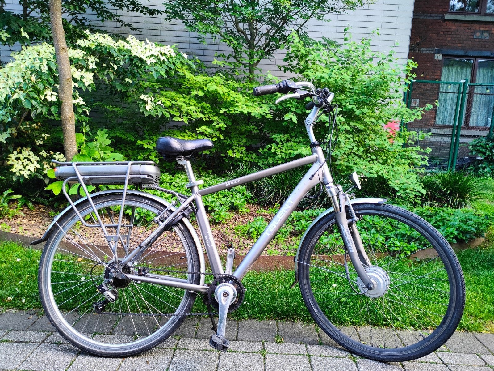 Elektrische fiets elektrische herenfiets e-bike electric bik, Fietsen en Brommers, Elektrische fietsen, Ophalen