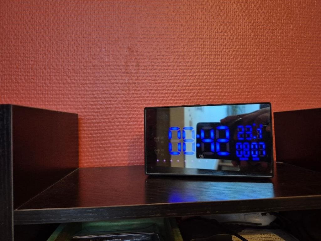Réveil caméra Espion HD  WI FI, Enlèvement, Neuf