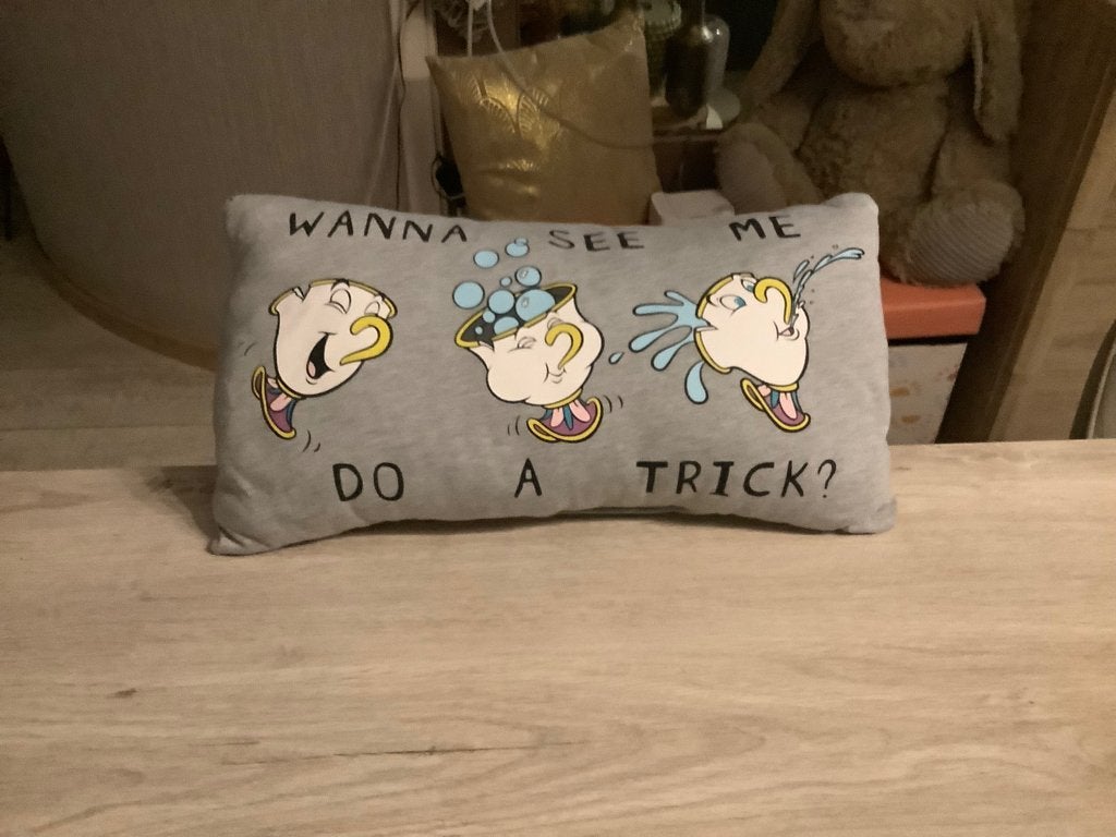Disney Belle en het beest barstje kussen (25x47 cm), Verzamelen, Disney, Ophalen of Verzenden, Assepoester of Belle, Zo goed als nieuw
