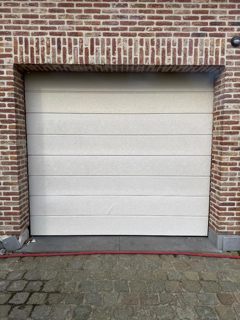 Gemotoriseerde garagedeur, Ophalen, Overige materialen, Gebruikt, 225 cm of meer