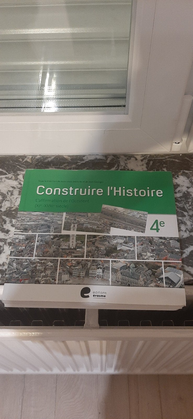 construire l'histoire 4e Erasme, Livres, Enlèvement ou Envoi