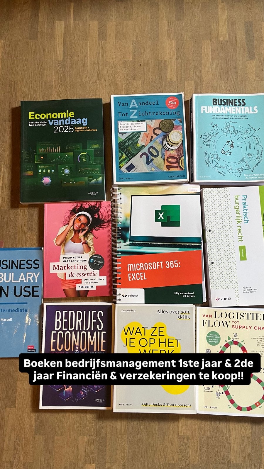 Bedrijfsmanagement Artevelde boeken eerste jaar, Enlèvement ou Envoi, Comme neuf