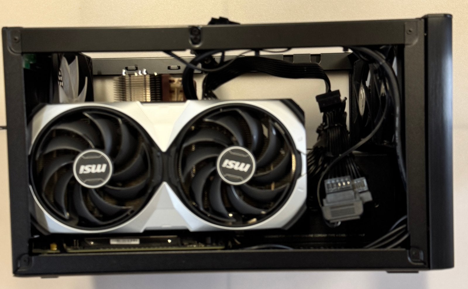 PC Gaming VR compact RTX 4070 - Corsair 32GB-DDR, Enlèvement ou Envoi, Comme neuf