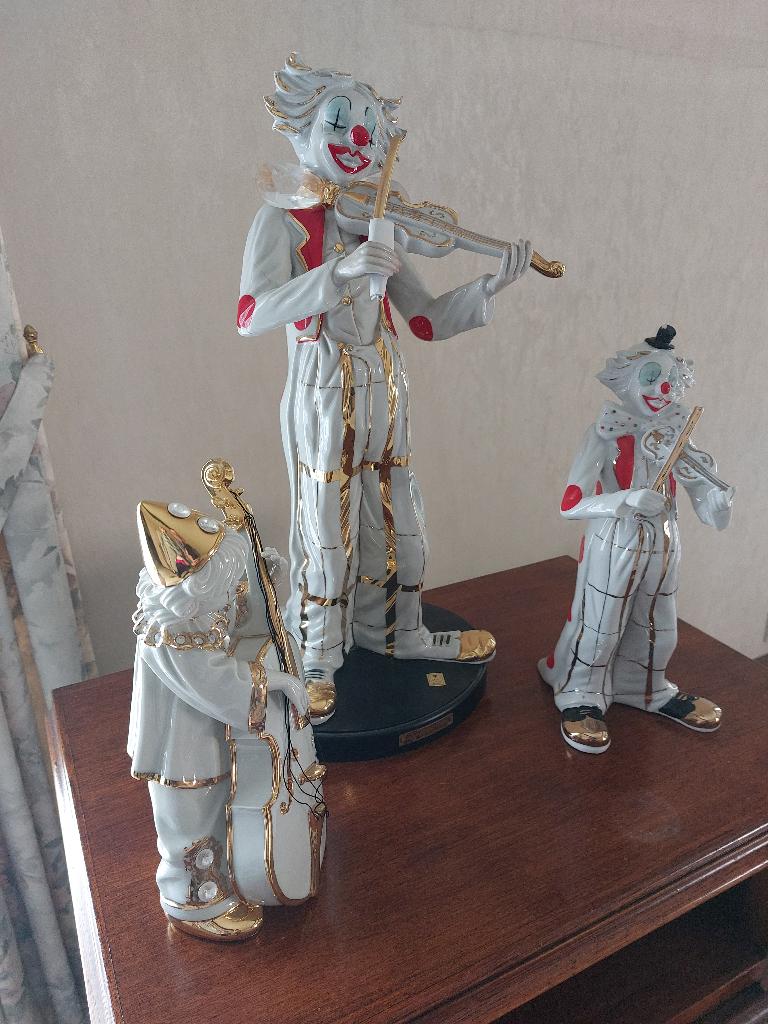 Clowns, Enlèvement