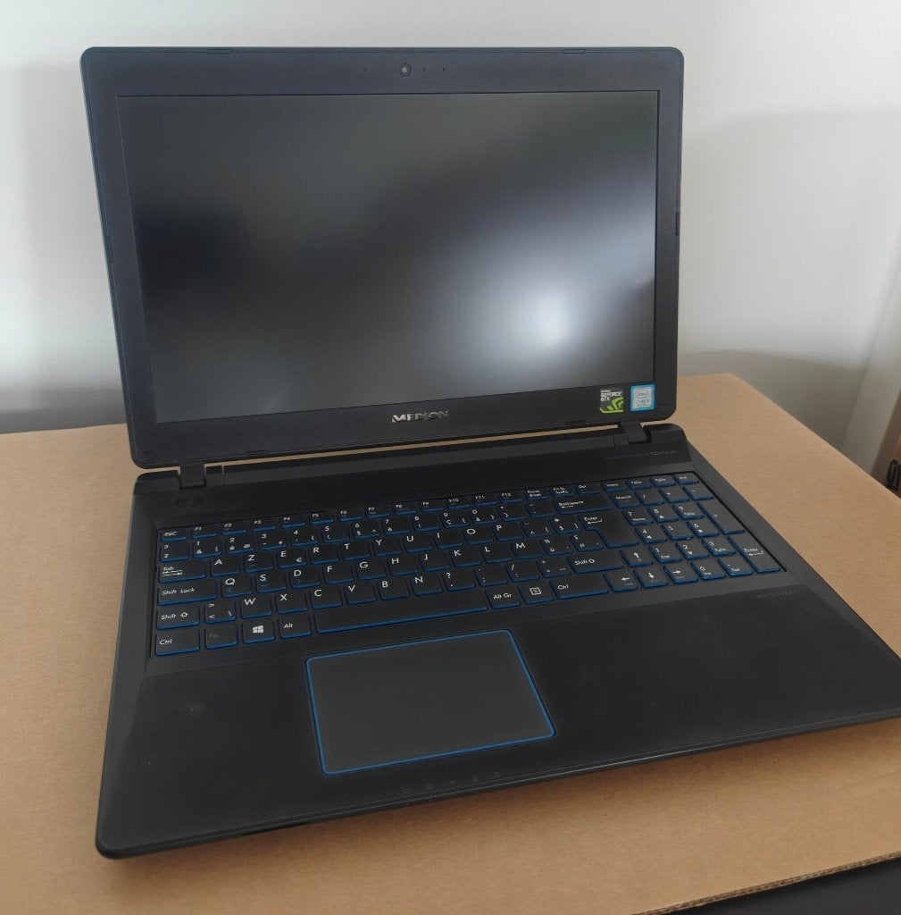 Medion erazer I5/16GB RAM/250GB NVMe/GTX1050/W11 home, Met videokaart, 15 inch, Medion, Ophalen of Verzenden