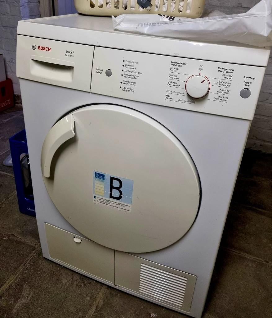 Droogkast, Ophalen, Anti-kreukfase, 8 tot 10 kg, Zo goed als nieuw