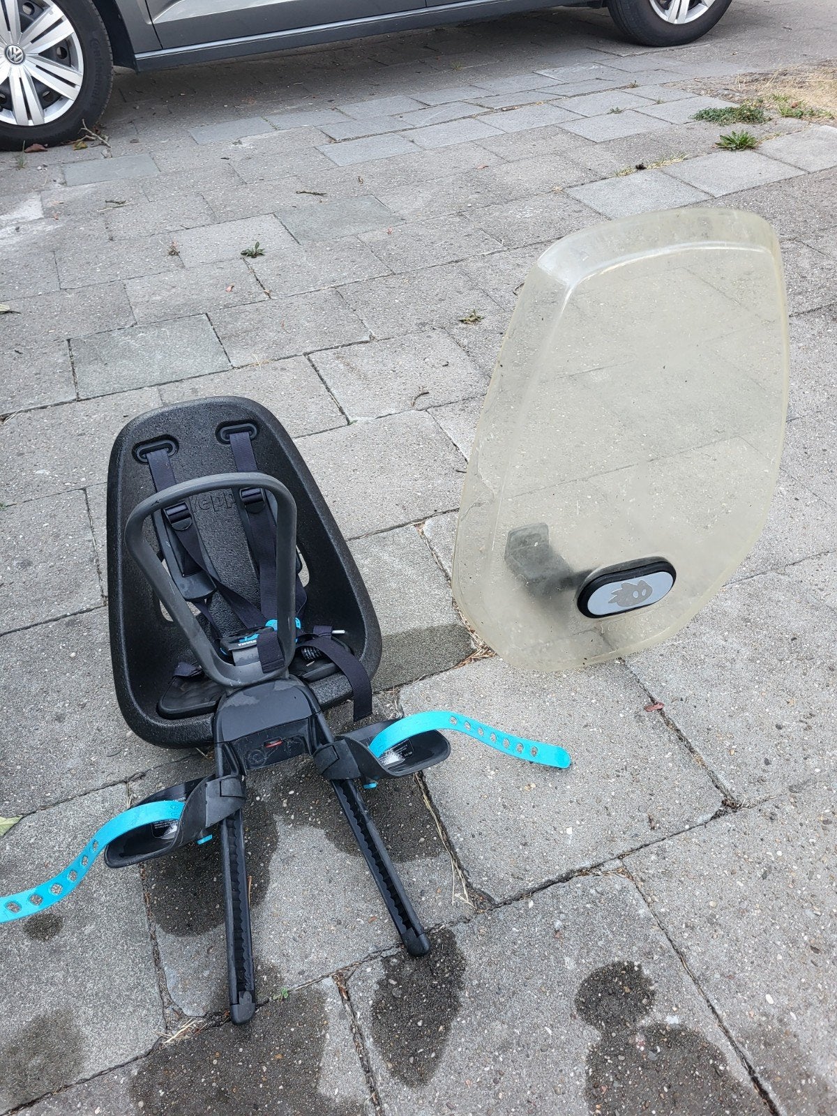 Yepp mini 2 voorzitje + windscherm, Fietsen en Brommers, Ophalen, Voetsteuntjes, Yepp (Thule), 0 t/m 18 kg