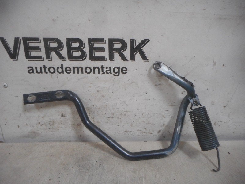 COFFRE COUVERCLE CHARNIERE DROIT Audi 100 (C3) (443827300), Autos : Pièces & Accessoires, Auto-Union-Straße  1,
85057  Ingolstadt, DE