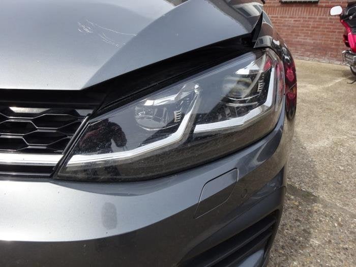 Phare gauche d'un Volkswagen Golf, Volkswagen, -, 3 mois de garantie, Utilisé