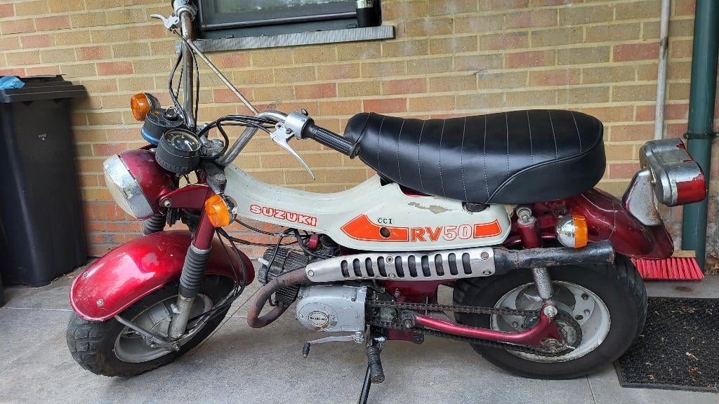 Suzuki rv 50, Fietsen en Brommers, Brommers | Oldtimers, Ophalen, Klasse B (45 km/u), 4 versnellingen, 49 cc