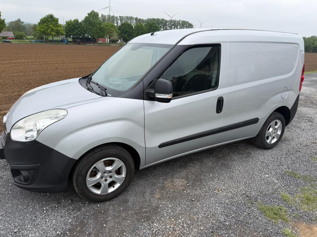 Opel Combo, Euro 5, Particulier, Zilver of Grijs, Te koop