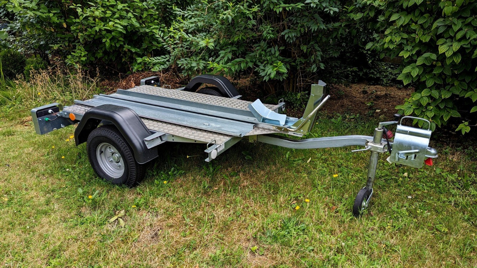 Motor trailer met gelijkvormigheidsattest, Auto diversen, Aanhangers en Bagagewagens, Ophalen, Zo goed als nieuw