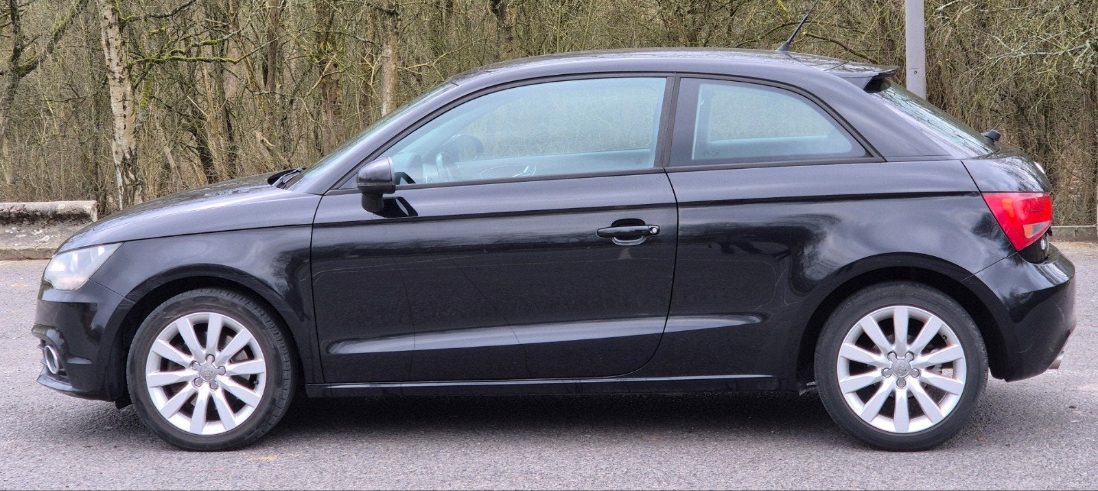 audi A1 16tdi 2010.130mkm 1prop gps clim 4400€, Autos, Euro 5, A1, Boîte manuelle, Noir