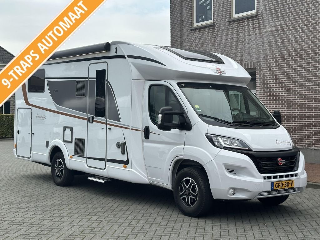 Bürstner Lyseo Harmony Line 727 Levelsysteem, 180 Pk, Caravans en Kamperen, Bedrijf, Bürstner, Half-integraal