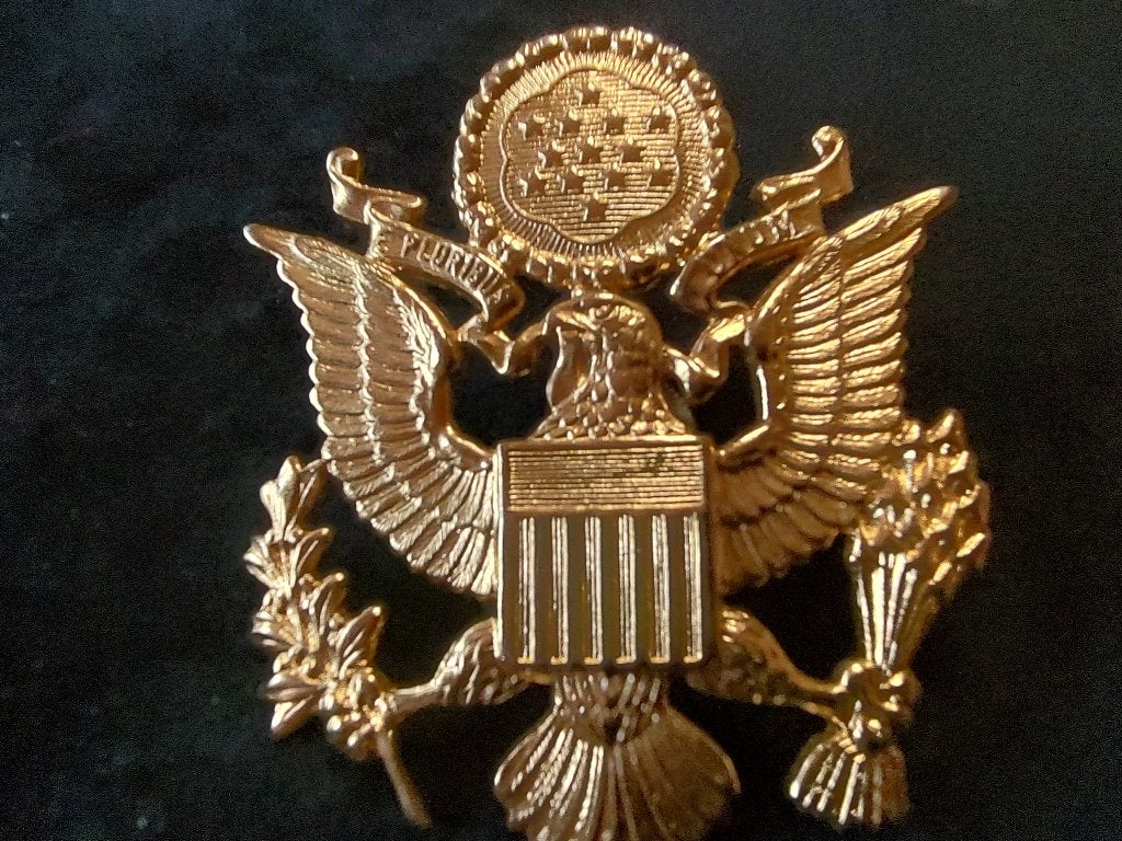 USA badge # 16, Verzenden