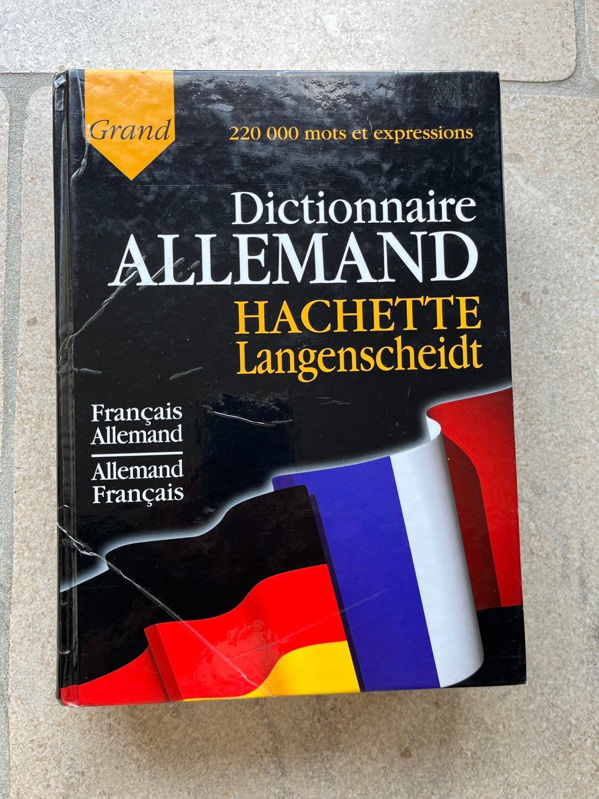 Grand dictionnaire Allemand Hachette Langenscheidt, Livres, Dictionnaires, Enlèvement ou Envoi, Comme neuf, Allemand, Autres éditeurs
