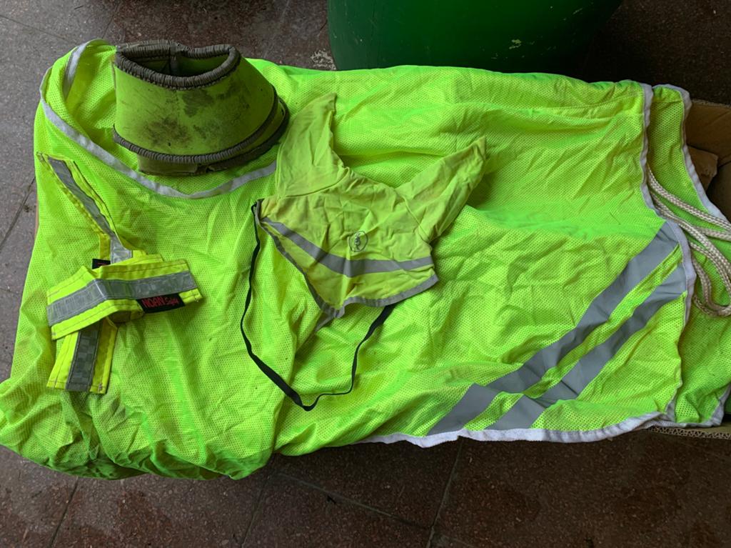Fluo set maat cob, Dieren en Toebehoren, Ophalen, Zo goed als nieuw