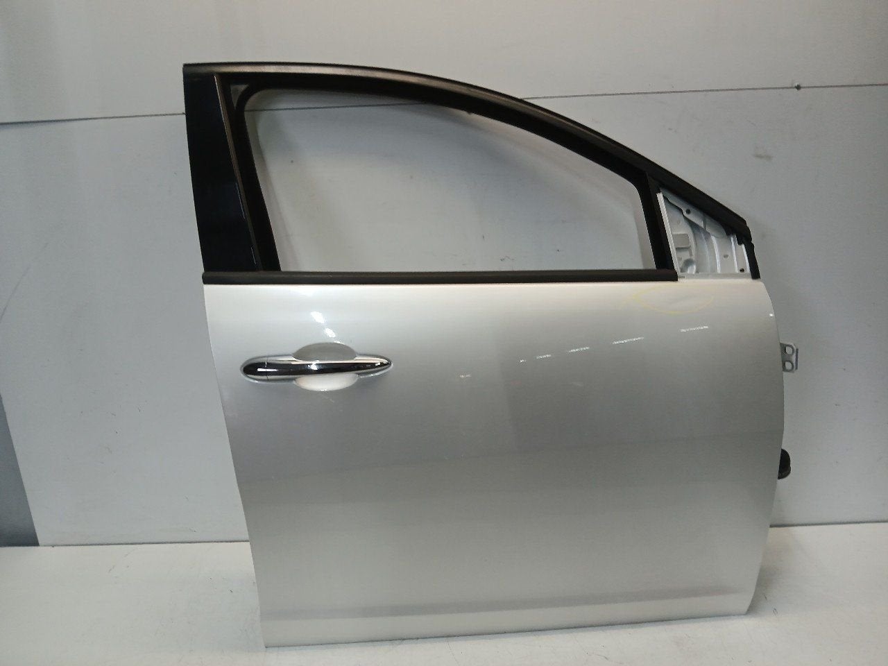 Portier rechts voor Lancia Ypsilon, Autos : Pièces & Accessoires, Carrosserie & Tôlerie, Van der Ven Autorecycling B.V., Ettenseweg 76, 4706 PB Roosendaal, The Netherlands