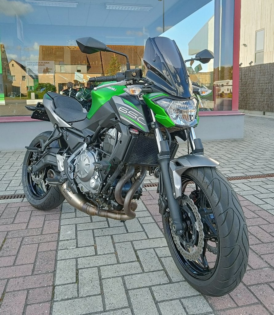 KAWASAKI Z650, Motoren, 2 cilinders, Meer dan 35 kW, Handgeschakeld, Naked bike