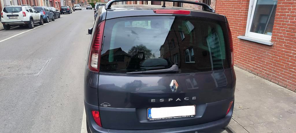 Renault Espace 2.0D– 2011– Km210.000– 7 plaatsen– Airco, Euro 5, Zwart, 7 zetels, Leder
