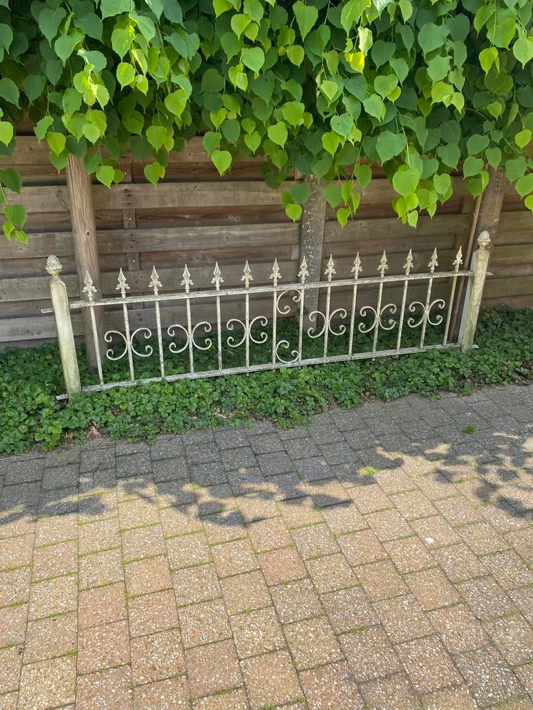 Metalen hekwerk, Tuin en Terras, Ophalen, Gebruikt, IJzer, Sierhekwerk