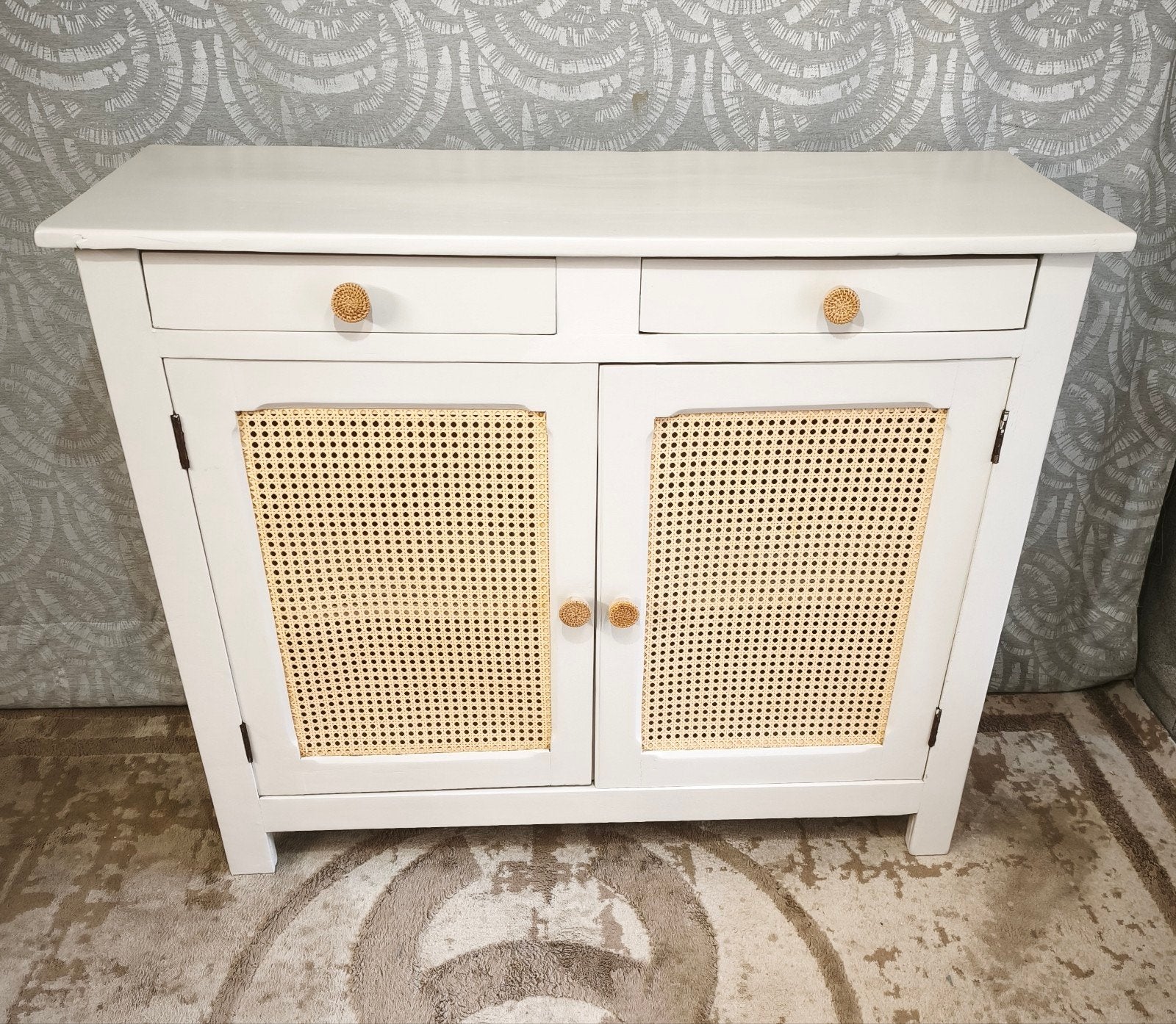Buffet 2 tiroirs + 2 portes relooké, Maison & Meubles, Enlèvement