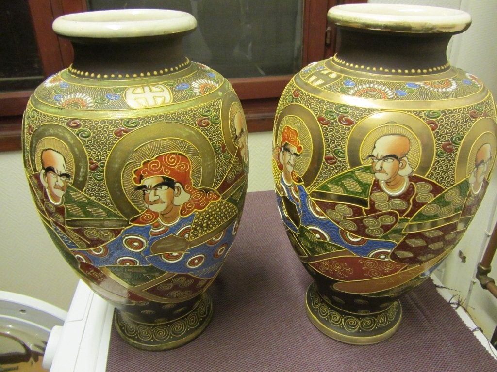 SET ANTIEKE SATSUMA VAZEN-JAPANS PORSELEIN-HANDGESCHILDERD, Ophalen of Verzenden
