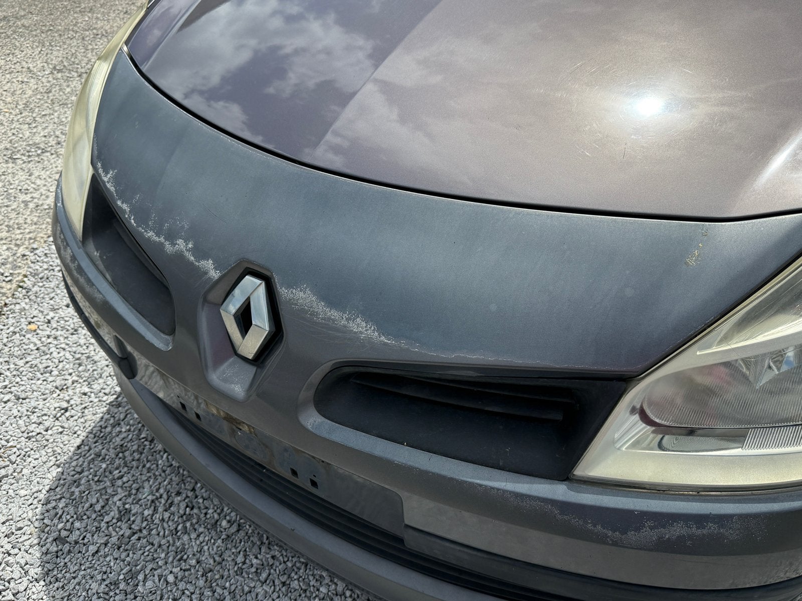 Renault Clio 1.5dci 5portes 1er main, Argent ou Gris, Achat, 50 kW, Entreprise