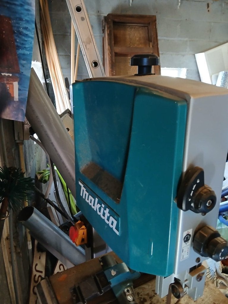 Makita lintzaag, Ophalen, Lintzaag