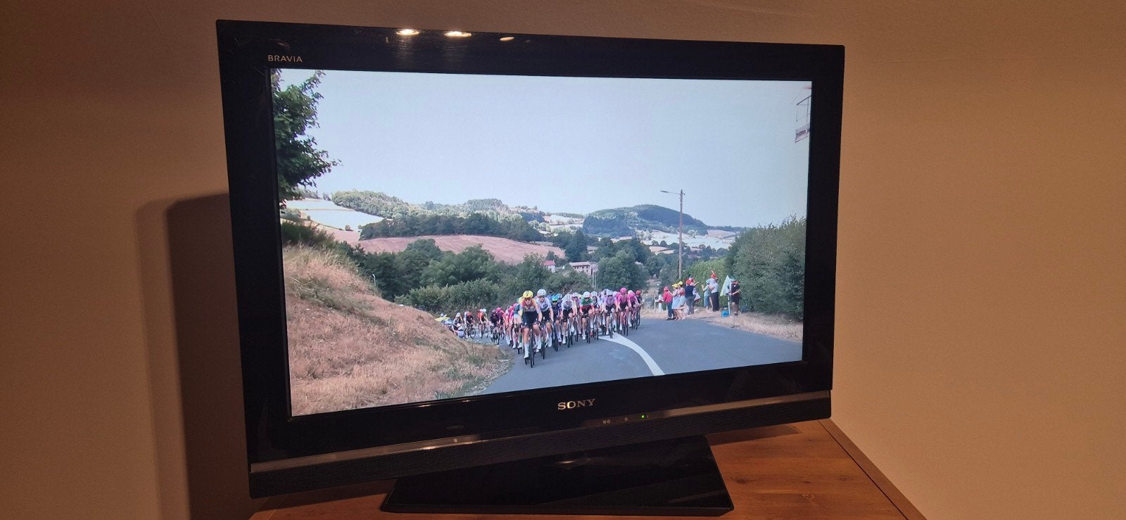 Sony BRAVIA 32" Full HD TV, Enlèvement, Sony, Full HD (1080p), 80 à 100 cm