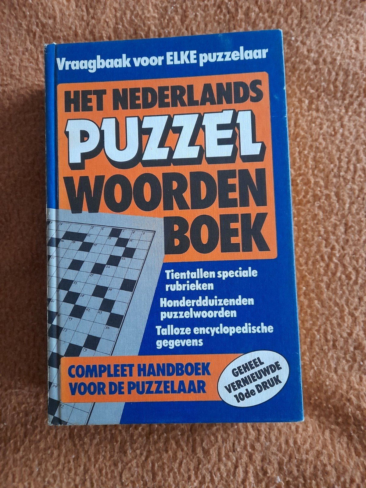 Het Nederlands Puzzel Woordenboek (1982), Boeken, Woordenboeken, Ophalen of Verzenden, Gelezen, Nederlands