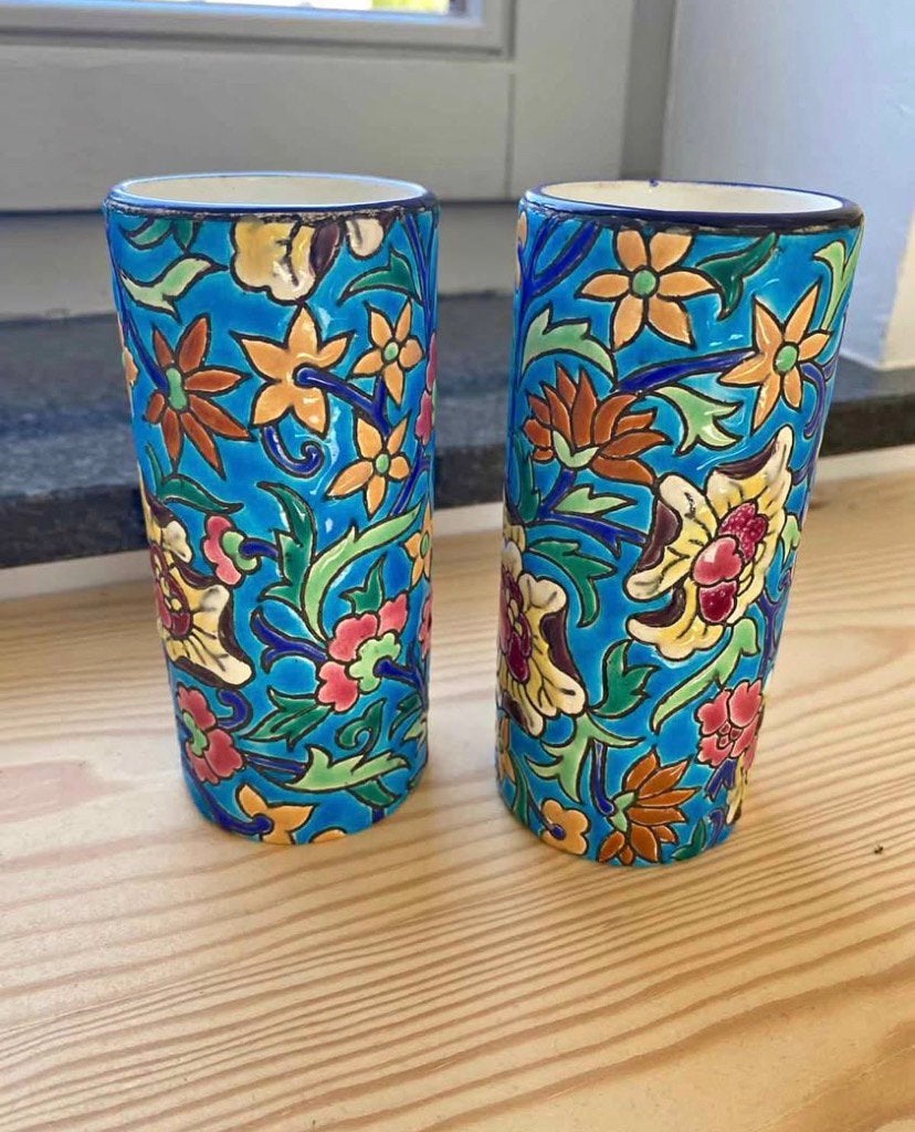 Lot de 2 vases Emaux de Longwy rehaussés main, Enlèvement