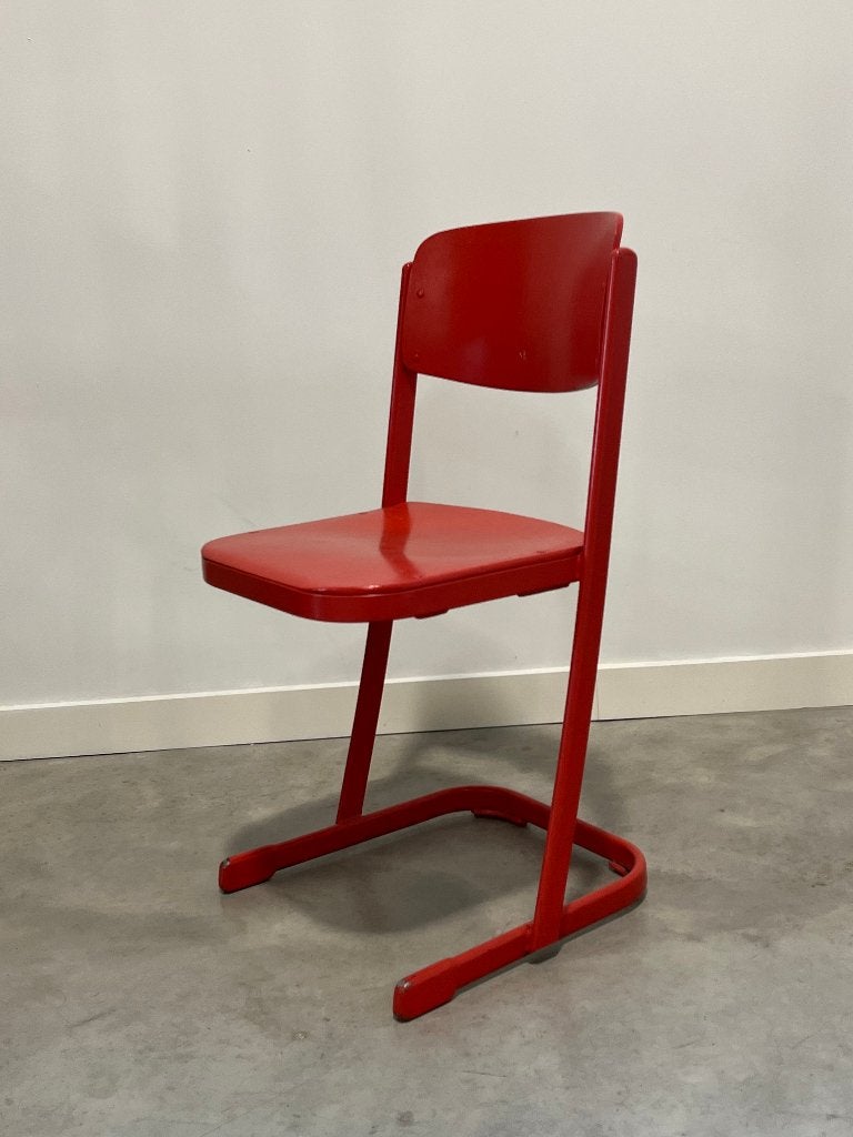 Chaises en bois empilables, Enlèvement, Utilisé, Rouge, Bois