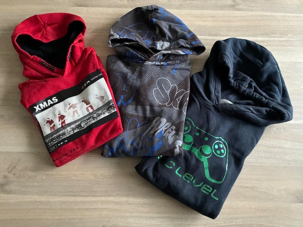 Drie H&M- en C&A-hoodies (maat 146-152), Kinderen en Baby's, Kinderkleding | Maat 146, Ophalen, Gebruikt, Trui of Vest, H&M